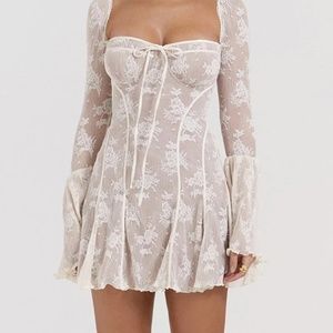 Vintage Floral Lace Long Sleeves Floaty Mini Dress